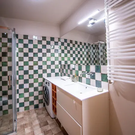 Apartament Mikolowska Z Balkonem Gliwice