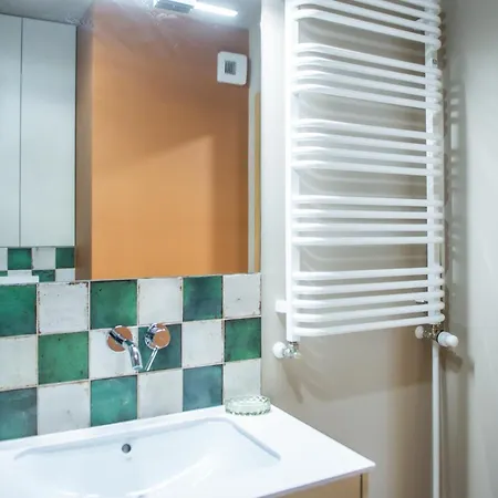 Apartament Mikolowska Z Balkonem Gliwice