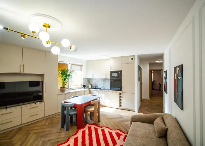 Mikolowska Z Balkonem Apartment *